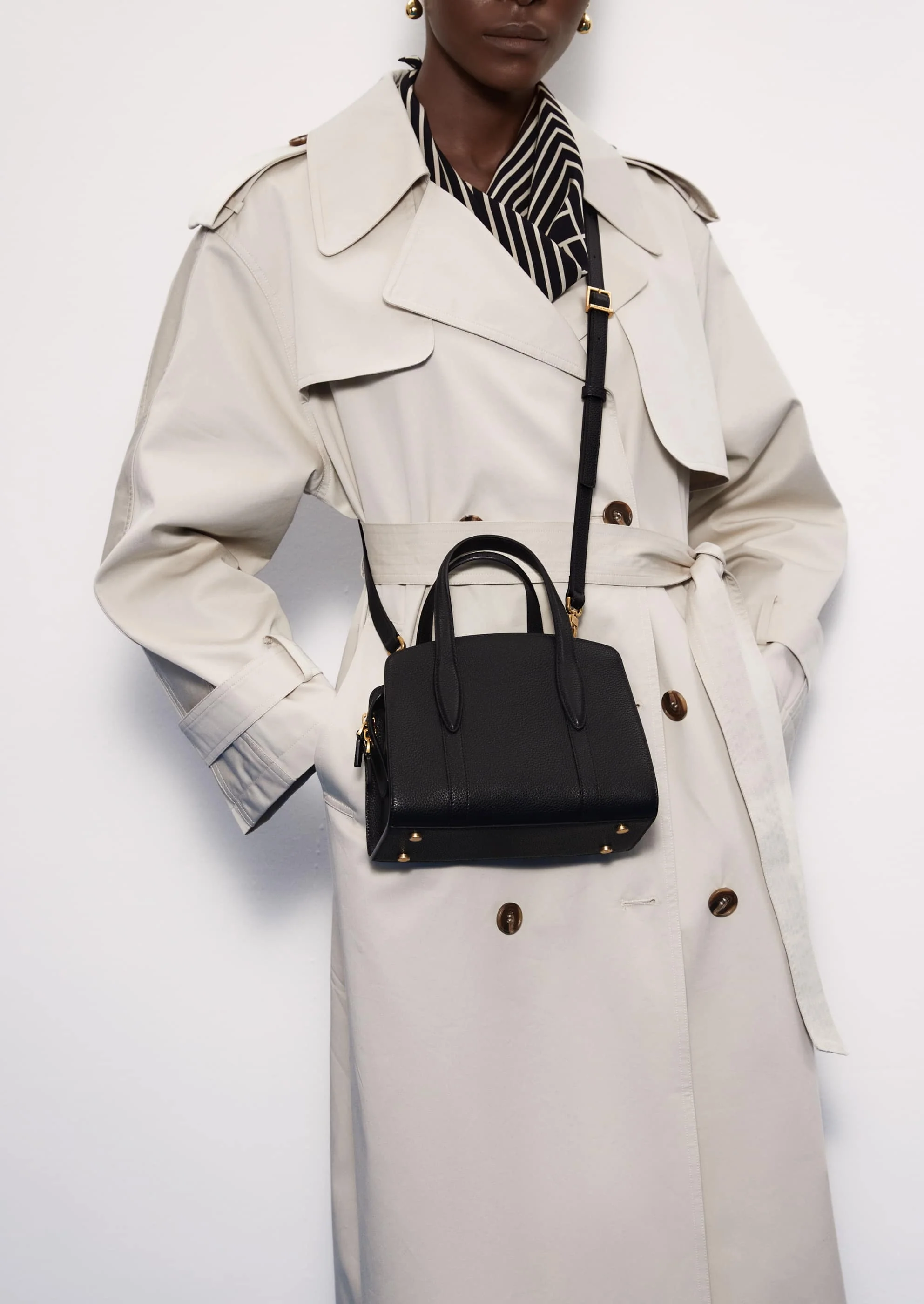 Gabrielle 21 Top Handle Bag - Image 11