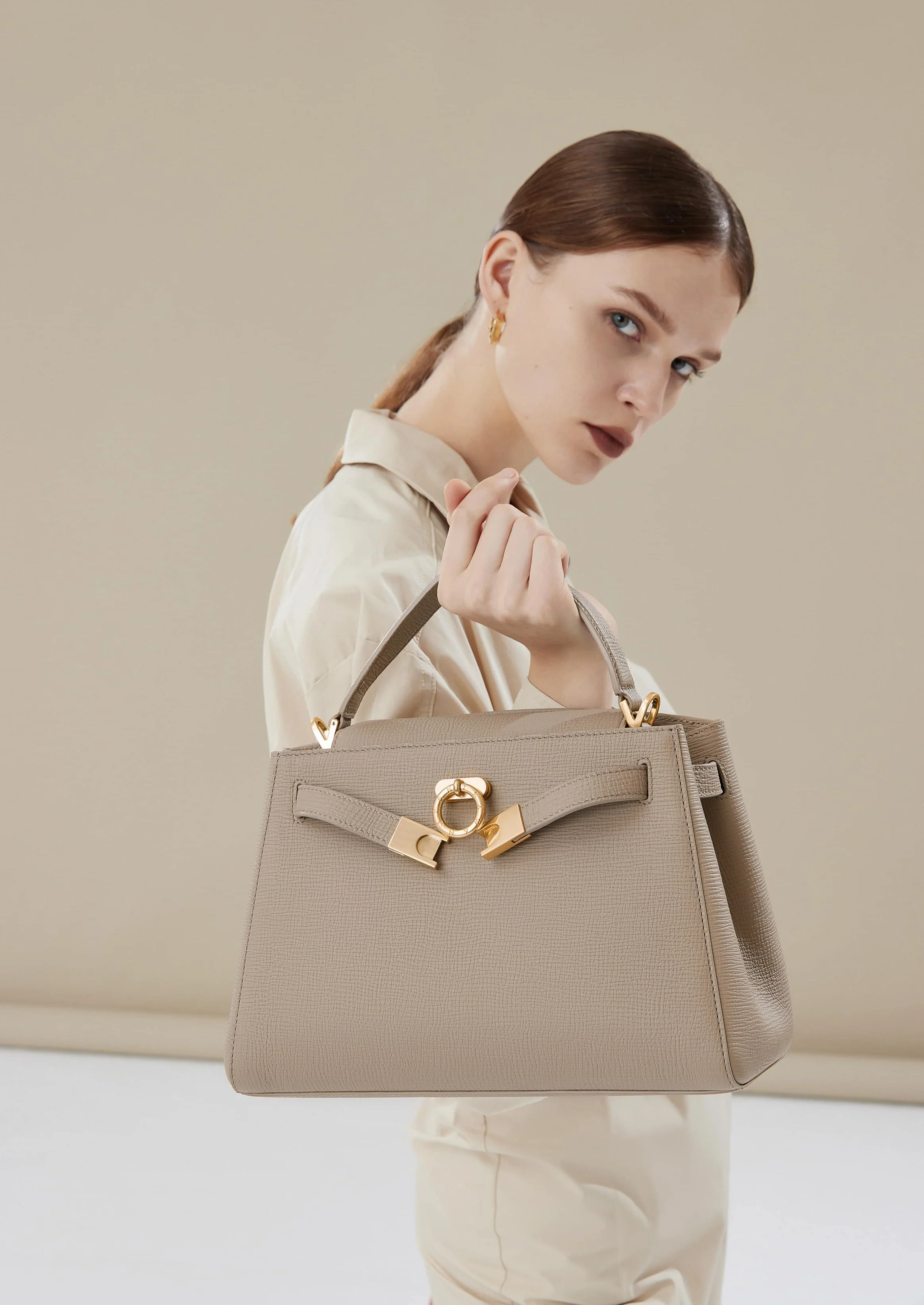 Madison Large Top Handle Bag - Image 10