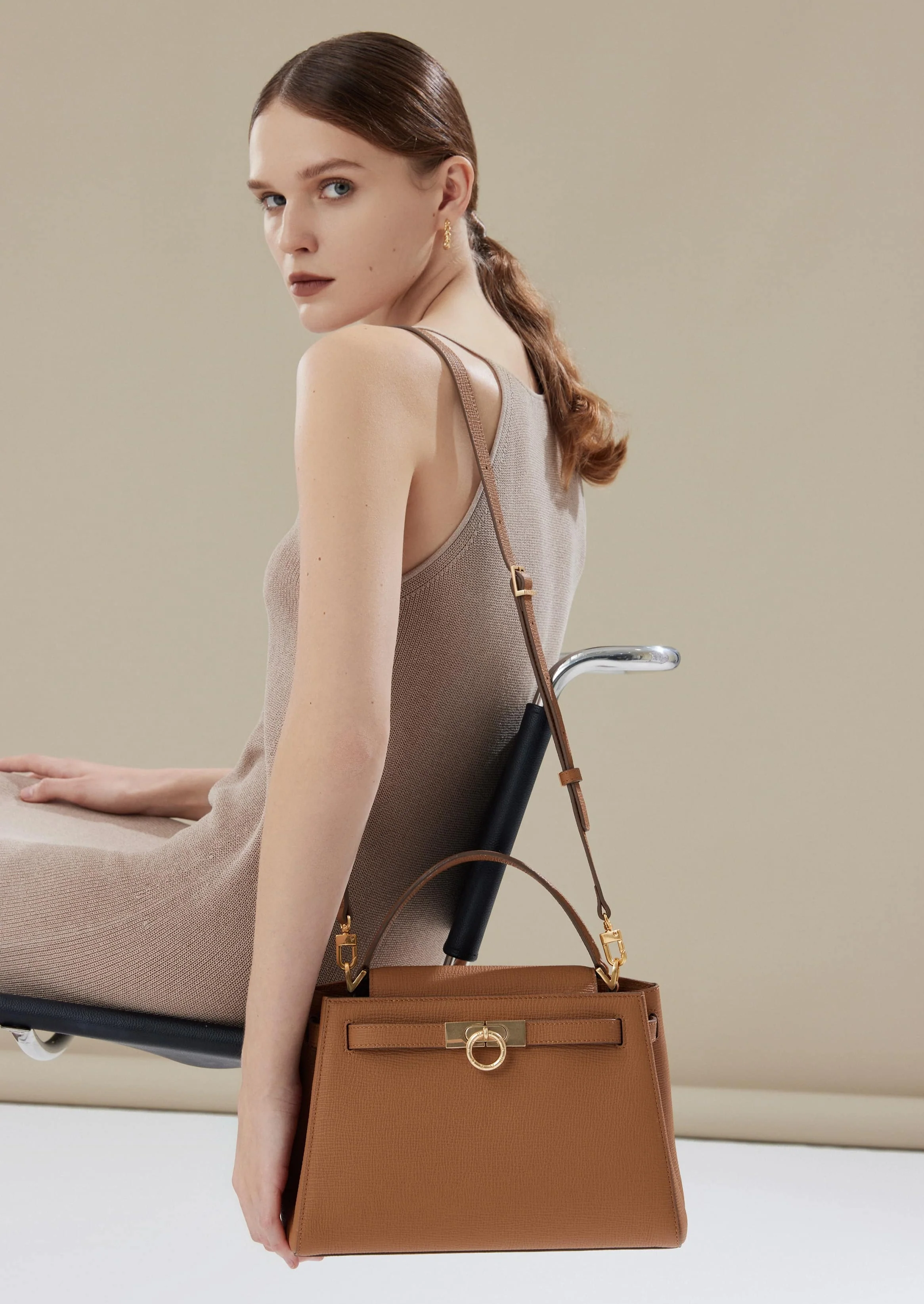 Madison Large Top Handle Bag - Image 24