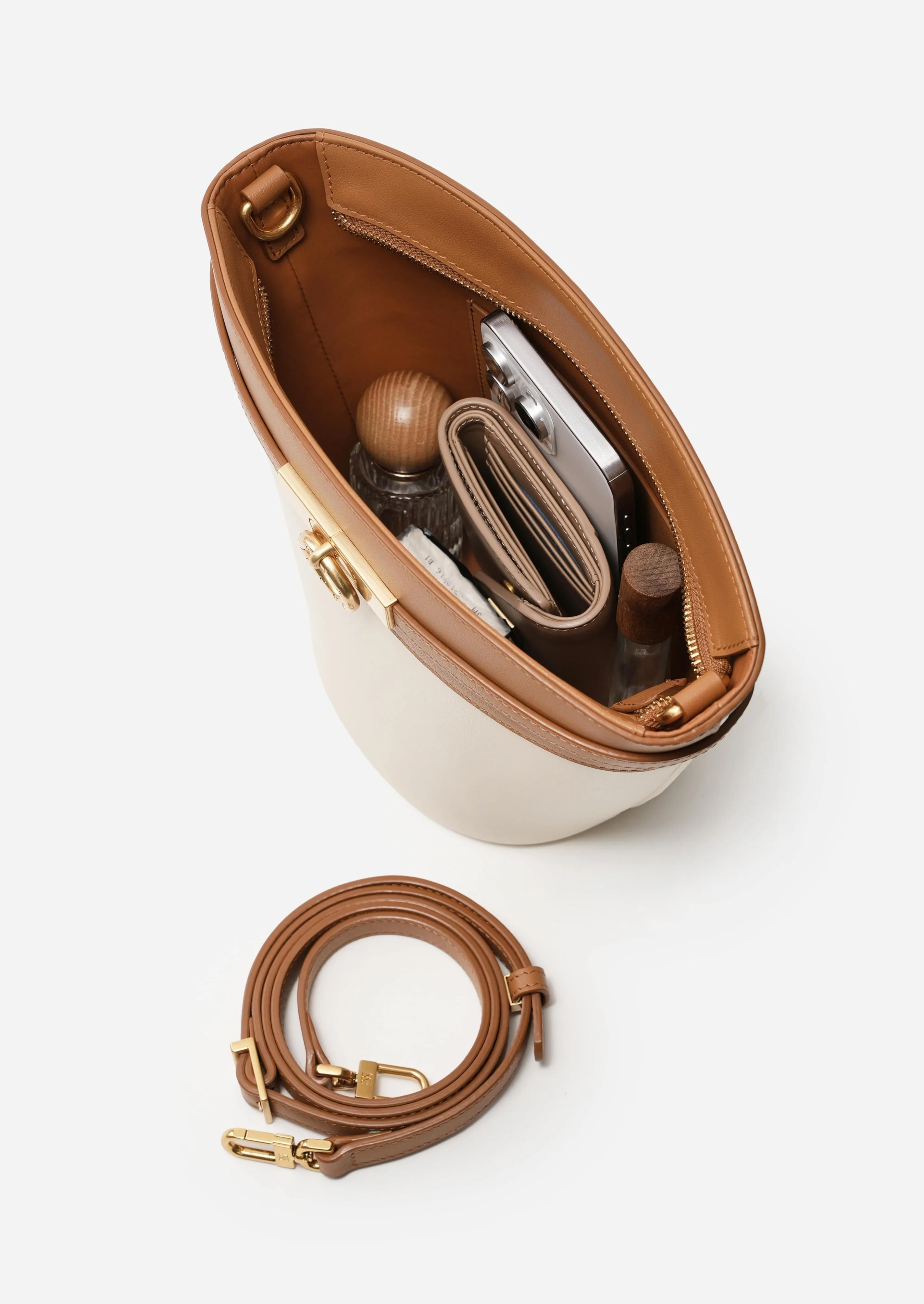 Madison Bucket Bag - Image 42